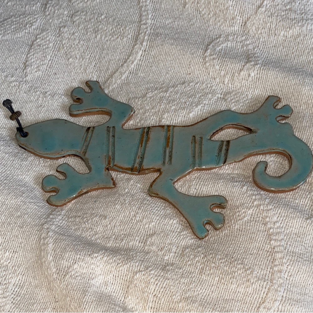 Vintage Carole C.W. Meier Ceramic Teal Gecko Lizard Wall Art